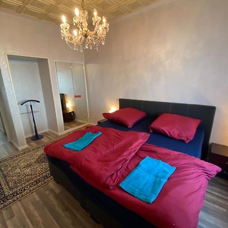 Studio 50 Qm Zentral In Domnaehe Colónia Exterior foto